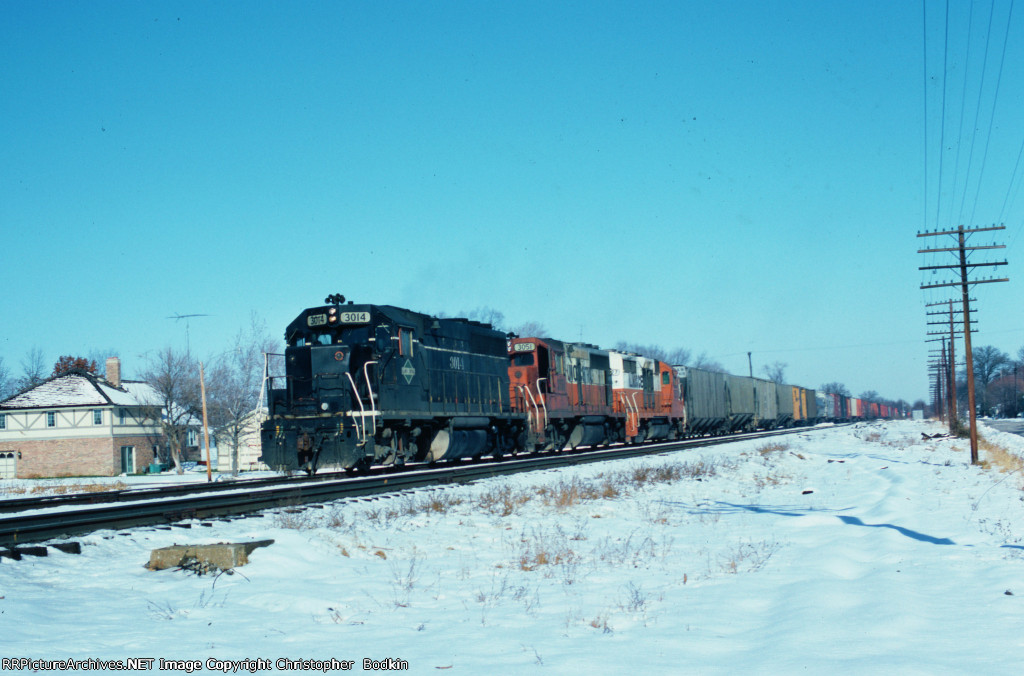 IC 3014